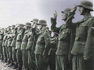 Članovi SS divizije 'Handžar' polažu zakletvu